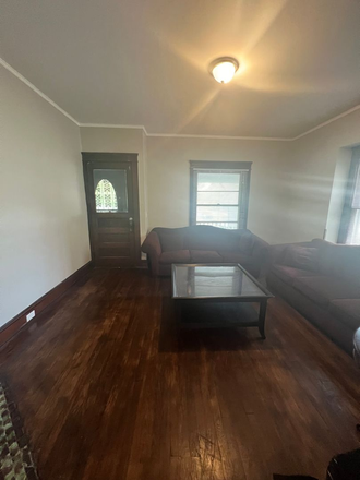 Photo - 1551-5 E. 118th St. Duplex