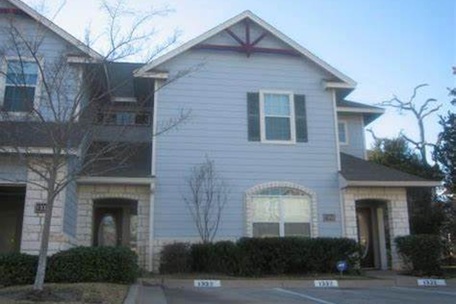 Outside Street View - Looking for 1 Roommate at Canyon Creek Circle Townhomes