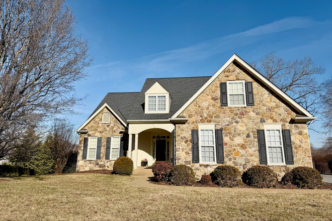 Exterior - 1275 Still Meadow Ave - Beautiful 4-Bedroom Home