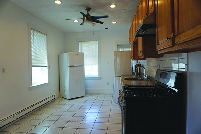 1 - $2900 | 2 Bed near Suffolk University | 07/01 | In- Apartments Unit Laundry | Cats OK