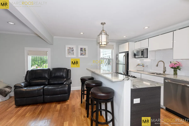 Call NOW for showings! 617-236-8550 - MARION STREET - MODERN EAST BOSTON 1 BED W/ LAUNDRY IN THE BUILDING! *AVAIL 12/01/2025!*