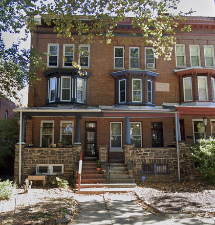 Outside Street View - 1 Bedroom/1 Bathroom Apartment On Homewood Campus (Fully Furnished)