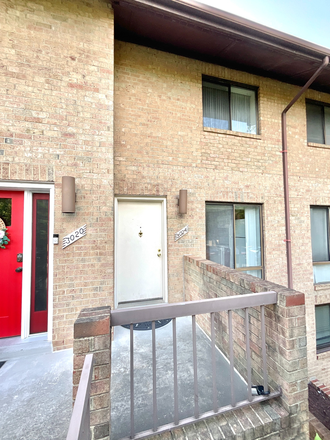 Welcome to the CondoTownhouse at 3024 Gentain Ct NE in Park Place, a gated community - Rental at Park Place - Gated Community