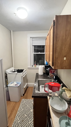 Kitchen - Looking for Spacious Studio sublease ASAP Apartments