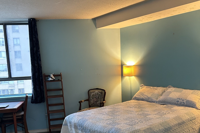 Bedroom - ? Spacious Room in Waterfront Toronto – Available Now! ??