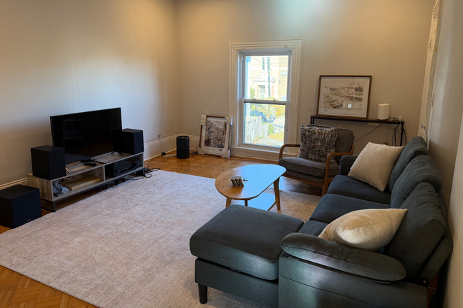 Family Room - 1 Bedroom available in 2 Bedroom 2nd Floor Apartment, Fully Furnished, Laundry in unit