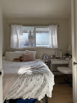 Bedroom - Amazing apartment on the hill