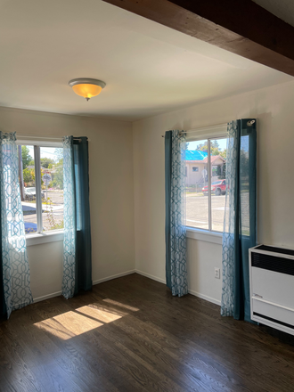 Living room - 2 Bedroom Apt for Rent Walking Distance to Ashby BART