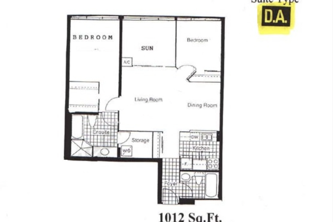 Floor plan - 1 Bedroom (solarium) in a 2+1 condo near UofT -- Looking for a female roommate