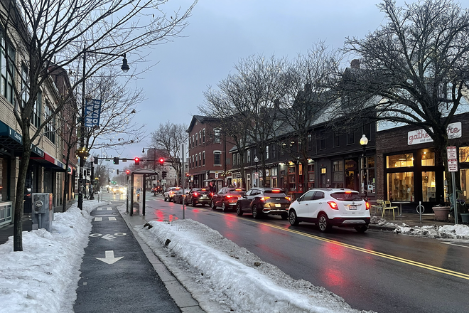 Neighborhood - Summer Sublet in the Heart of Inman Square