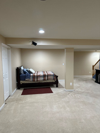 Basement - A wonderful basement for rent in Gainesville VA House