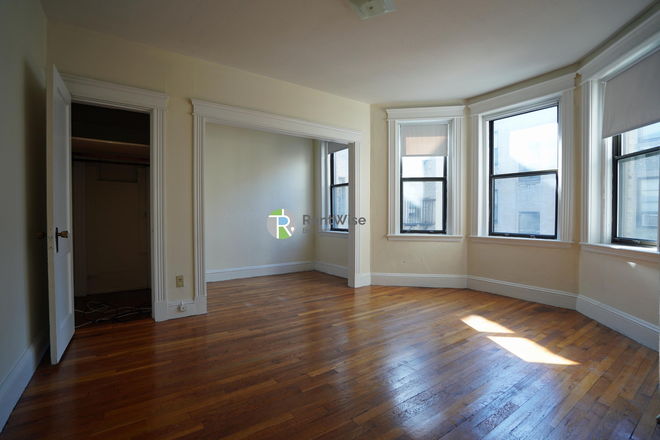 1 - SEPT 2025 - Packards Corner 1 Bed Split, 1 Month Rent FREE, NO FEE! PETS OK! Apartments