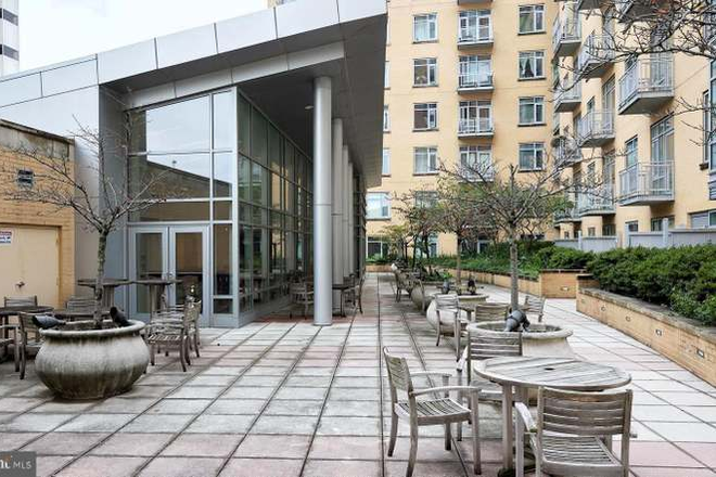 Patio - One Independence Plaza