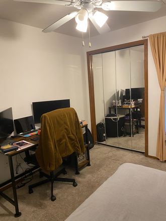 Bedroom (will be unfurnished) - NEW! 01/01/26-07/31/26 Single bedroom in comfortable shared 3 bed condo. $1090 incl utilities