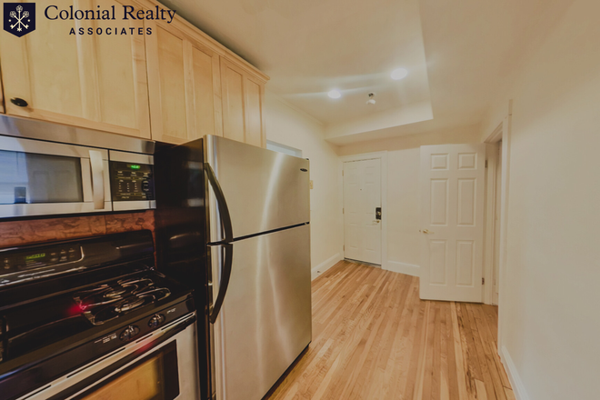 Unit - Beautiful BU Central 4 Bed 2 Bath for 9/01/2025!! Condo