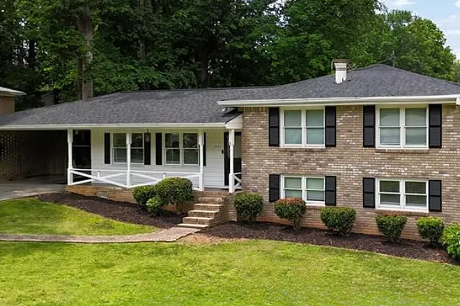 Front side - Beautiful Home Close to Campus