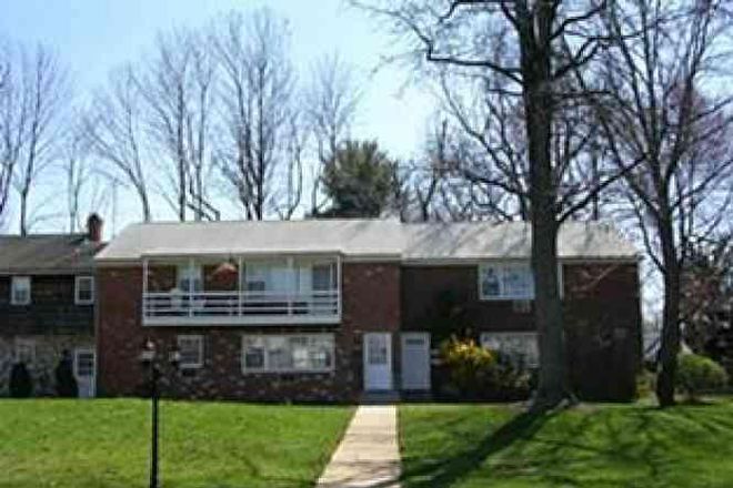 Street view - 1BR/2BR apts-Lawrence Rd-Lawrenceville