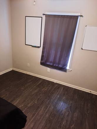 Bedroom - One Bedroom for rent (additional office space negotiable)