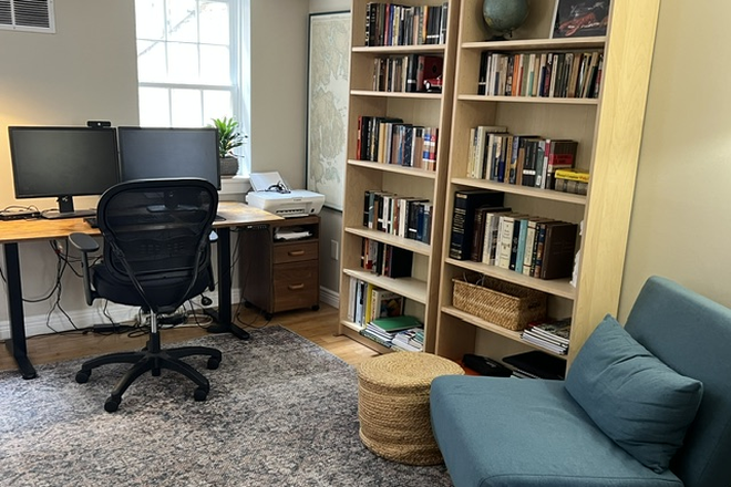 2nd floor bedroom/study - 2 BR/2BA Historic Rowhouse 728 South Wolfe Street