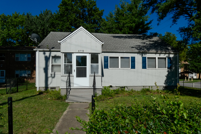 Outside Street View - (ODUrent) 4715 Killam Ave