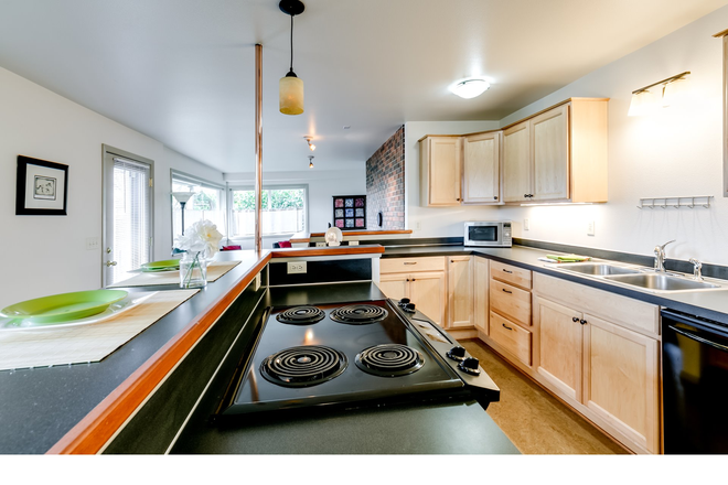 Kitchen - Centrally Located, Stylish 1 BR/1 BA Apartment with Outstanding Views