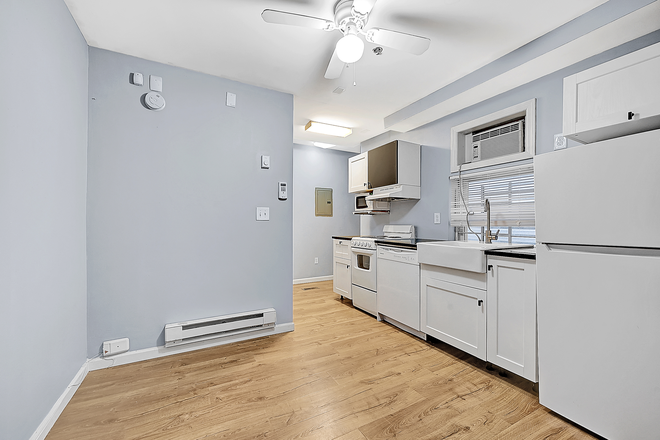 Kitchen - 1R - Private 1BR Apartment for Rent