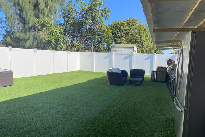 Outdoor Area with barbecue - Bedroom in Amazing Home - Safe, Chic & Close!