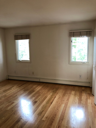 bedroom - 3B2B townhouse MIT-Kendall