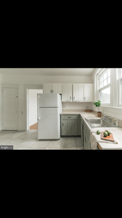 Kitchen - $1,100/month Private room Charming Colonial in Conshohocken House