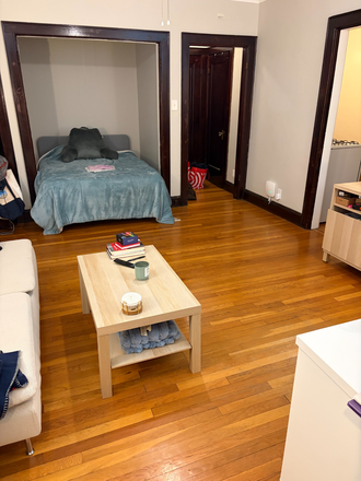 living space - Furnished Studio Apartment Sublease Close to Tufts