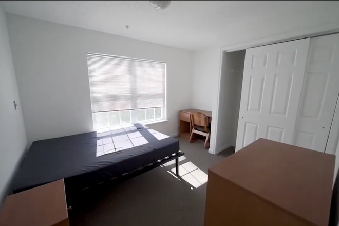 Bedroom - The Courtyards at UMD Apartments