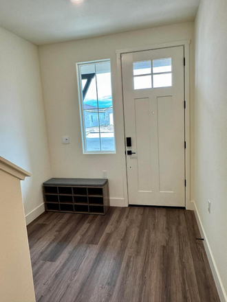 Main entrance door - Beautiful Newer Home in Bella Oak Community