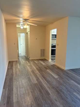 Entry Way View Into Apartment - Windsor Hills Renovated 1 Bedroom Apartment