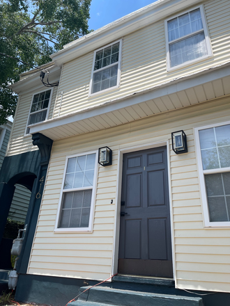 Outside Street View - Fully Remodeled Hampton Park Duplex Close to Campus