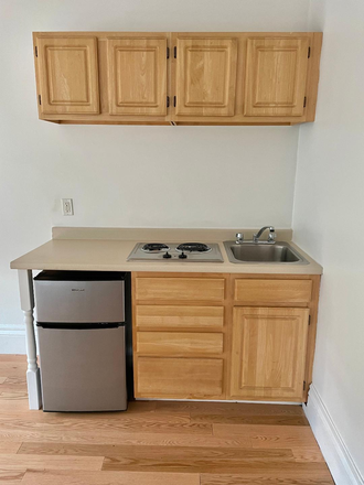 KITCHENETTE - NO BROKER FEE - FURNISHED STUDIO WITH NO BROKER FEE AT 854 BEACON STREET AVAILABLE SEPTEMBER 1, 2026 Apartments