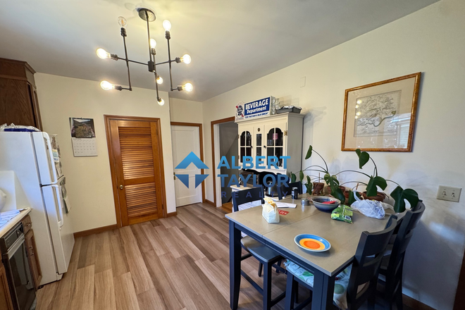 Kitchen - 4 bed 2 bath NO FEE!! Apartments