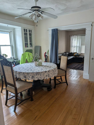 Dining room - Large Two-Bedroom Apartment Across from Dilboy Field, close to Tufts & Davis Square