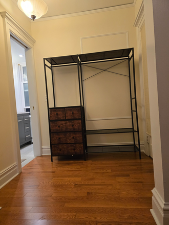 Hanging - Room for rent