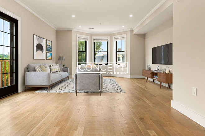 285 Lamartine #3 - [9.1.2025] No broker fee - Luxury 4 beds/2baths near the Orange line [Jamaica Plain] Apartments