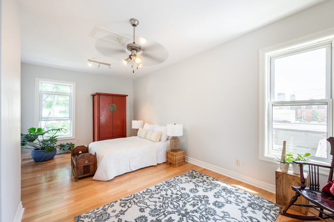 Bedroom #3 - 1 Furnished Sunny Bedroom Townhome