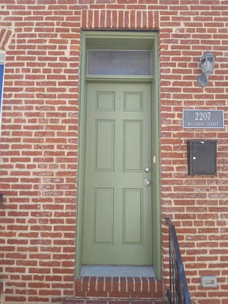 Front Door - 2207 Mullikin St Walking Distance From JHU East Baltimore Medical Campus Wi-Fi and Electricity