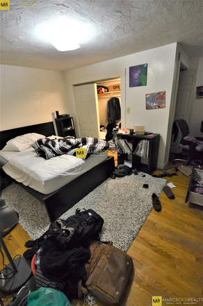 Bedroom - Kenmore Sq 3 Bed  Beacon St Apartments