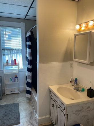Bathroom - Looking for a 3rd Male Roommate / 2 returning Sr. Students. .5 miles to North Campus Duplex