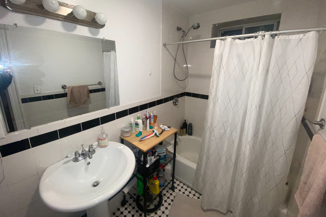 Bathroom - Top Floor 4 Bed near Comm Ave in Allston Apartments