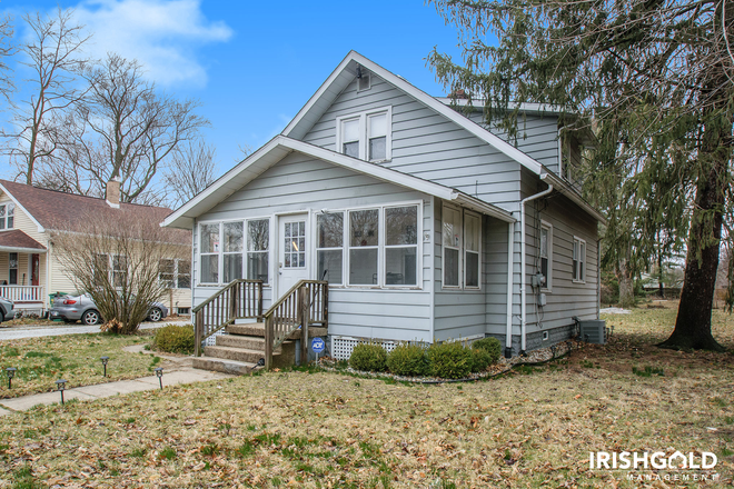 Street view - 213 W Cripe St House