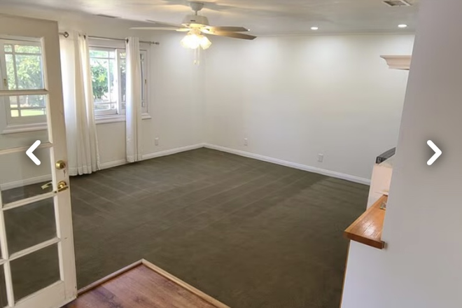 Downstairs living area - Room for Rent in Shared Apartment (2 bed, 1.5 bath in North Tustin)