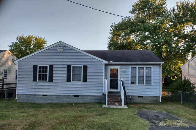 Front of house - Professional living on Central!