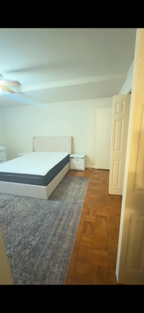 Bedroom - Private room available in Arlington! Right next to Arlington GUTS bus stop Apartments