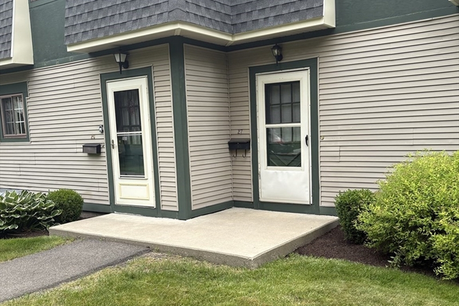 Exterior front - The Brook in Amherst - #27 2 bed/1.5 bath