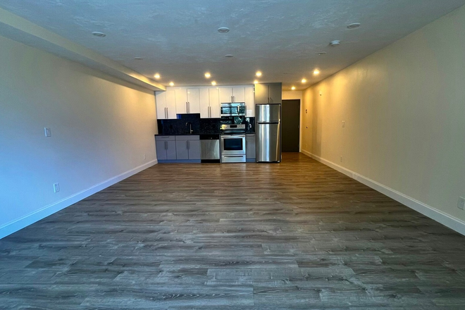 unit view from window wall - [AVAILABLE NOW!!] 1028 Commonwealth Ave